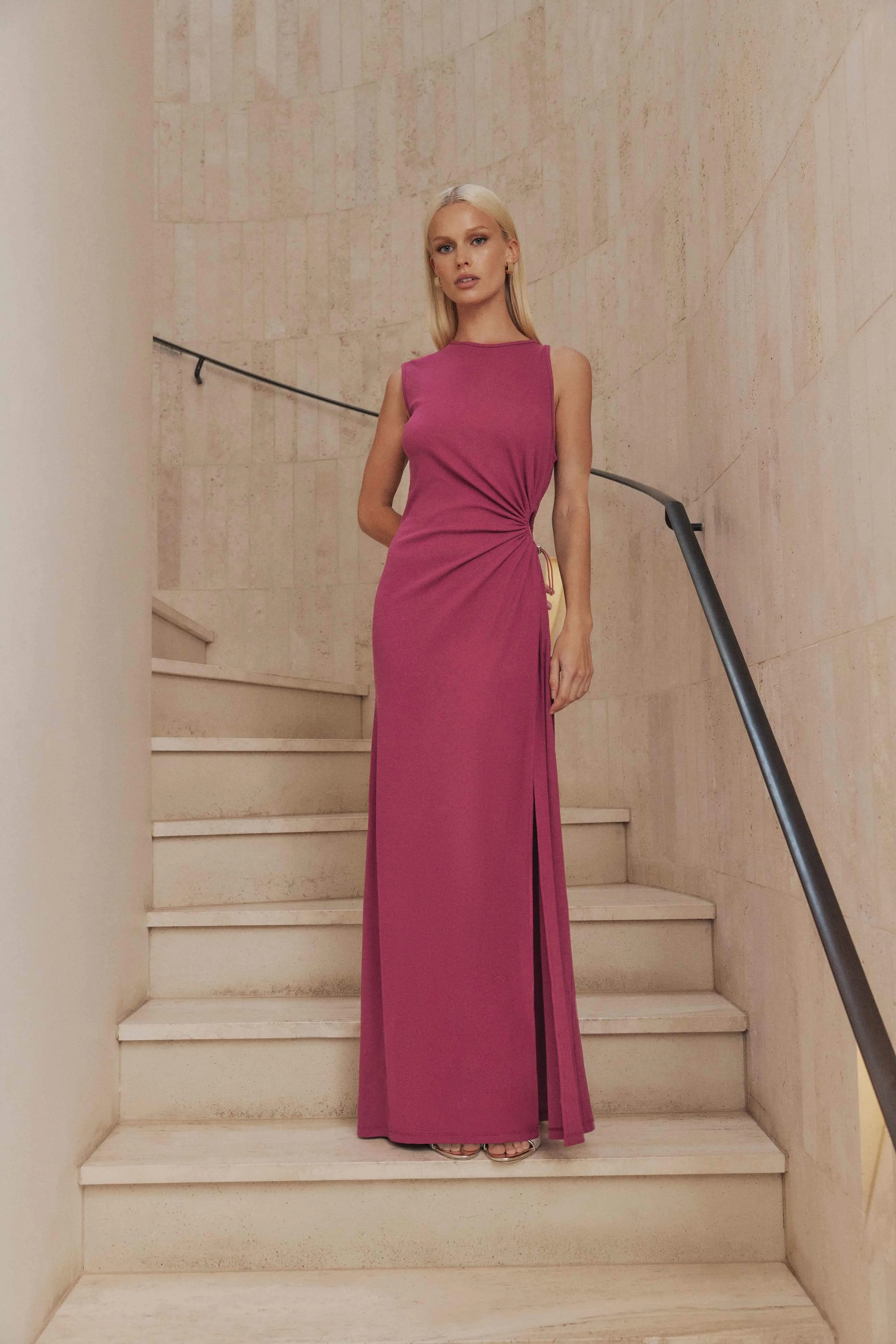 CURAAE Kendall Sleeveless Maxi Dress in Pink