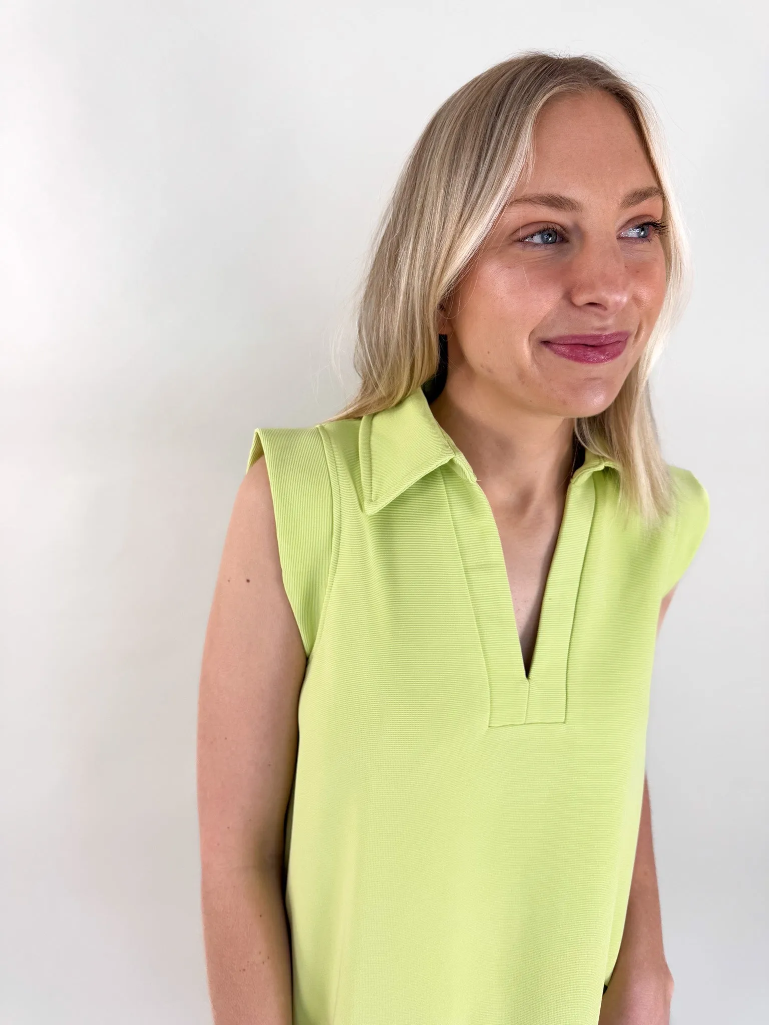 Penelope Sleeveless Collared Dress